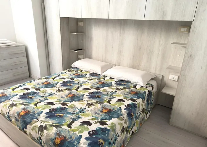 Valerias Nest Elegant With Wifi And Charm Apartamento